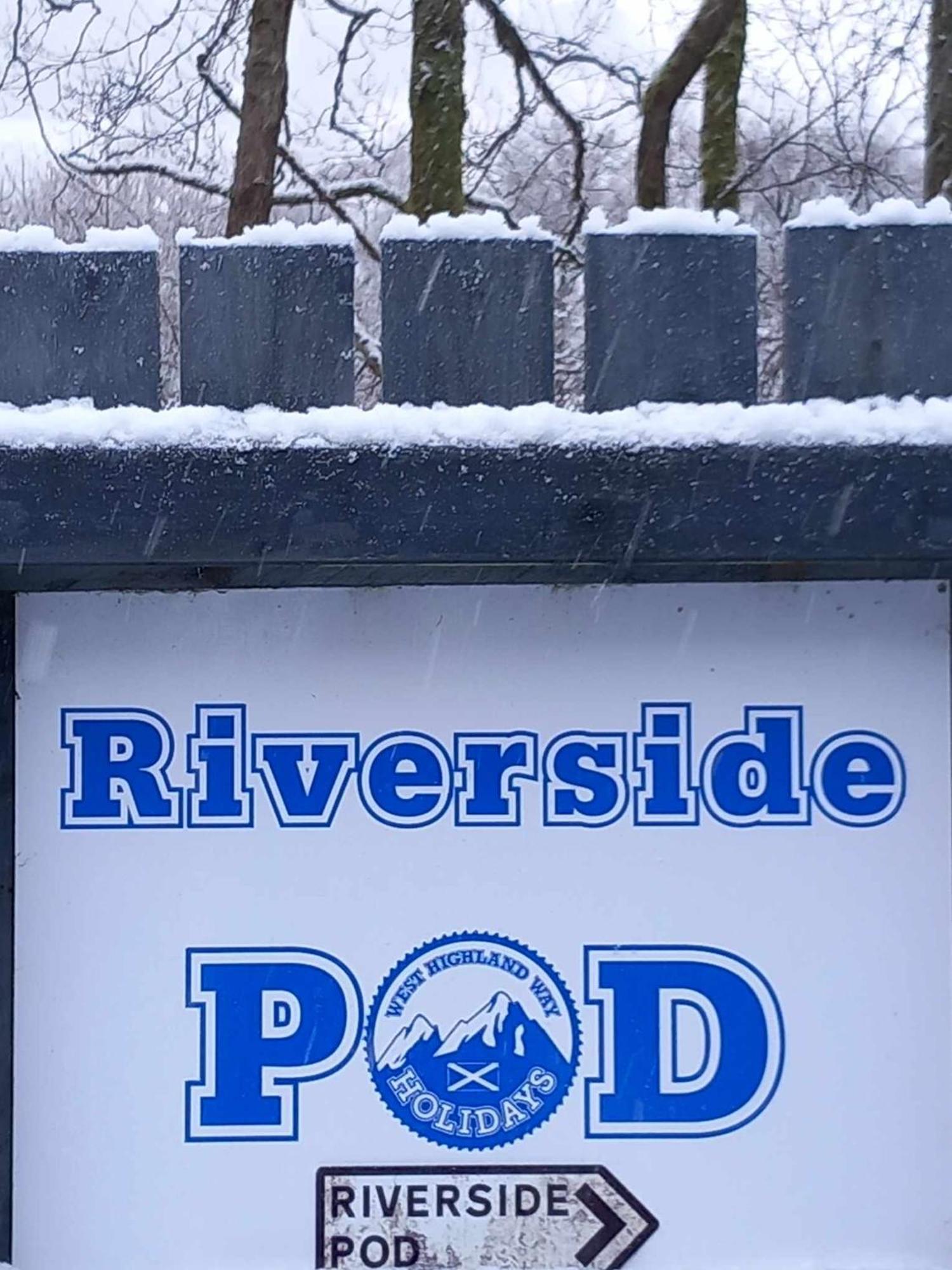Riverside Pod, West Highland Way Holidays 金洛赫利文 外观 照片